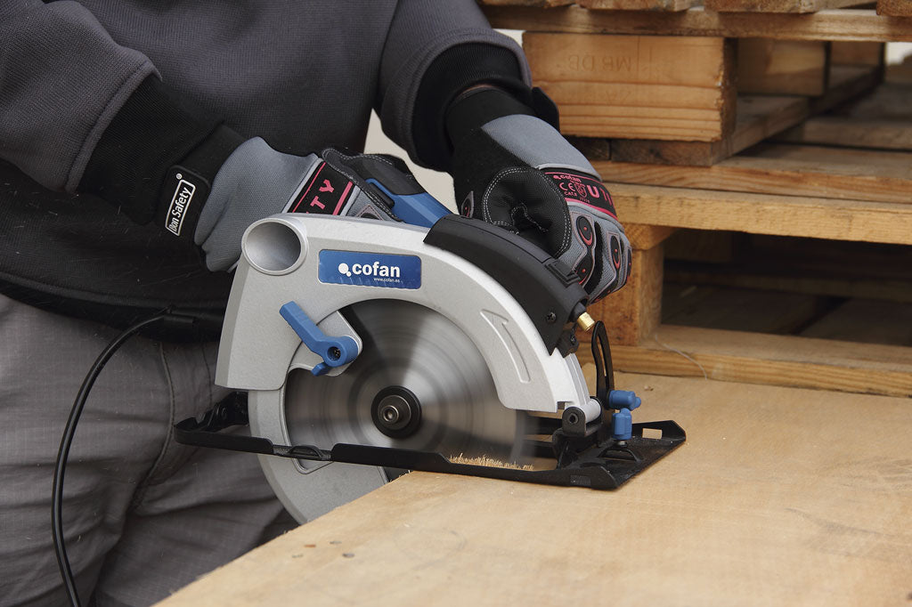Cofan – Sierra Circular Ø185 mm con Guía Láser | 1500W y 5800 rpm | Corte a 90°/45° | Alta Precisión y Seguridad