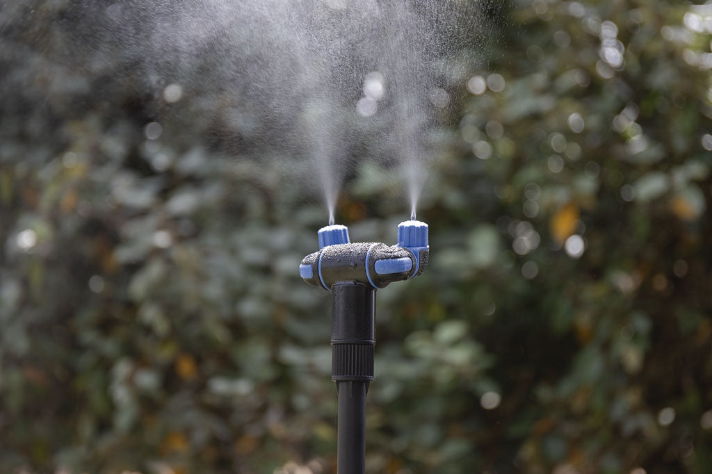 Cofan – Torre de Nebulización Extensible | Altura Ajustable 12 a 48 cm | Boquillas de Ángulo Libre | Para Jardines y Exteriores